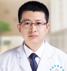 张辉 副主任医师 脊柱1科.jpg 张辉 副主任医师 脊柱1科.jpg